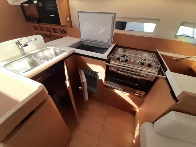 Jeanneau Sun Odyssey 410