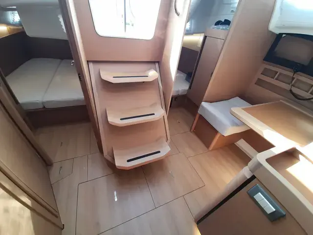 Jeanneau Sun Odyssey 410