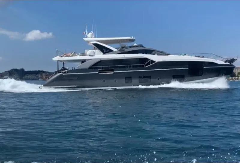 2019 Azimut 88'