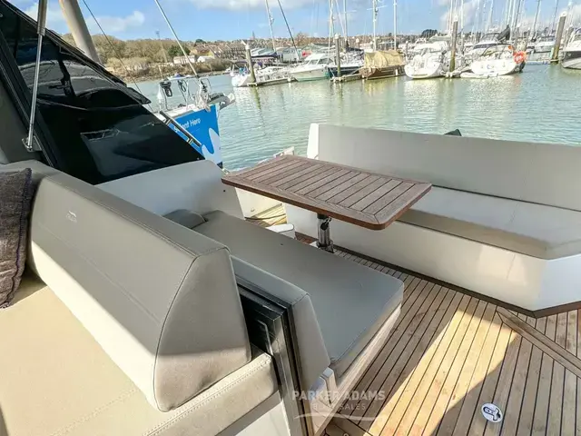 Galeon 425 Hts