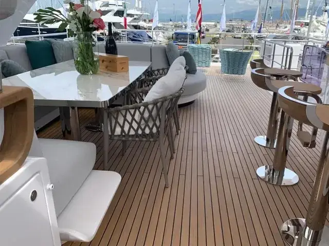 Azimut 88'