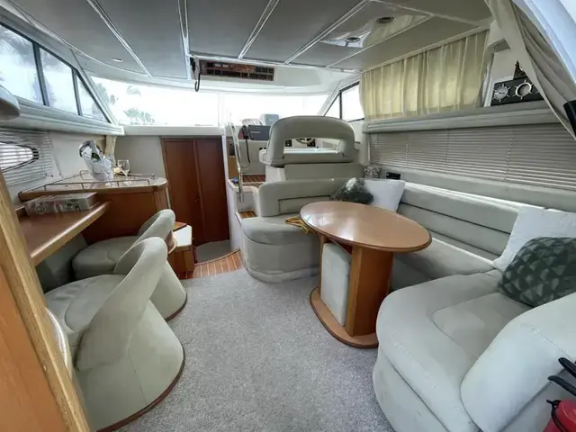 Sealine F 37