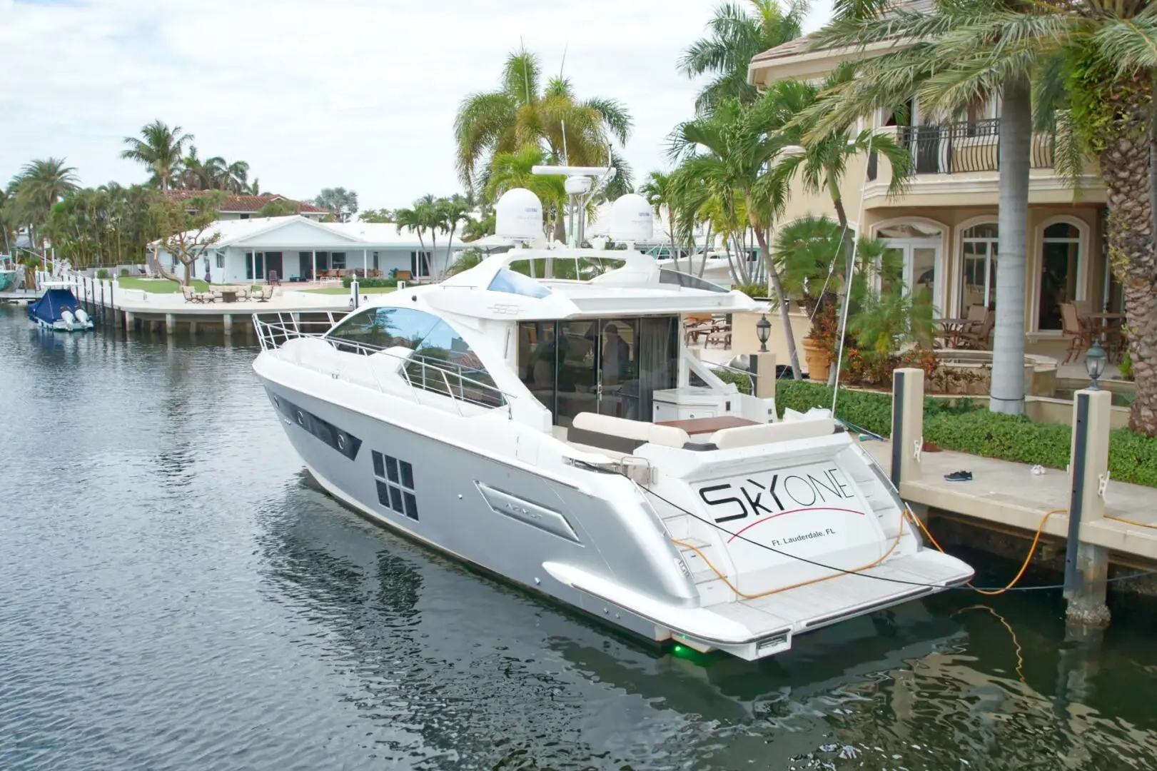 2013 Azimut 55s