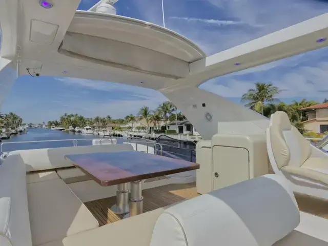 Azimut 64 Flybridge