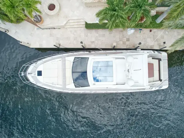 Azimut 55s