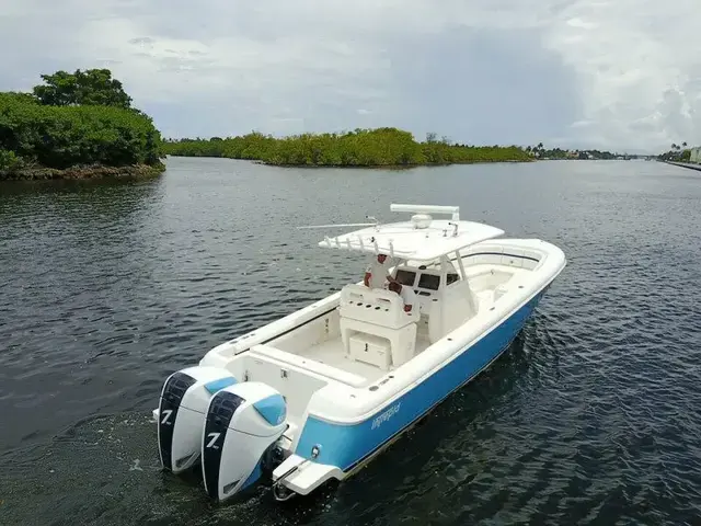 Intrepid 375 Center Console