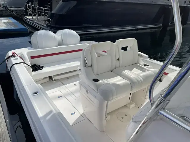 Intrepid 327 Center Console