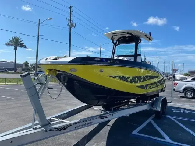 Scarab 255 Open