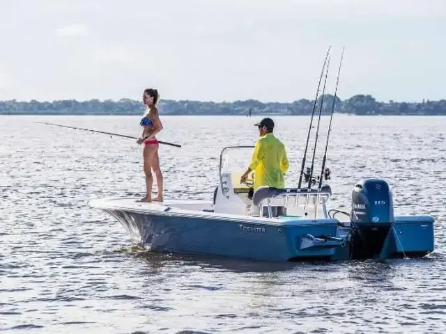 Tidewater Boats 1910 Bay Max