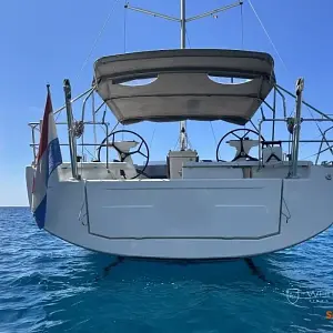 2022 Beneteau Oceanis 51.1