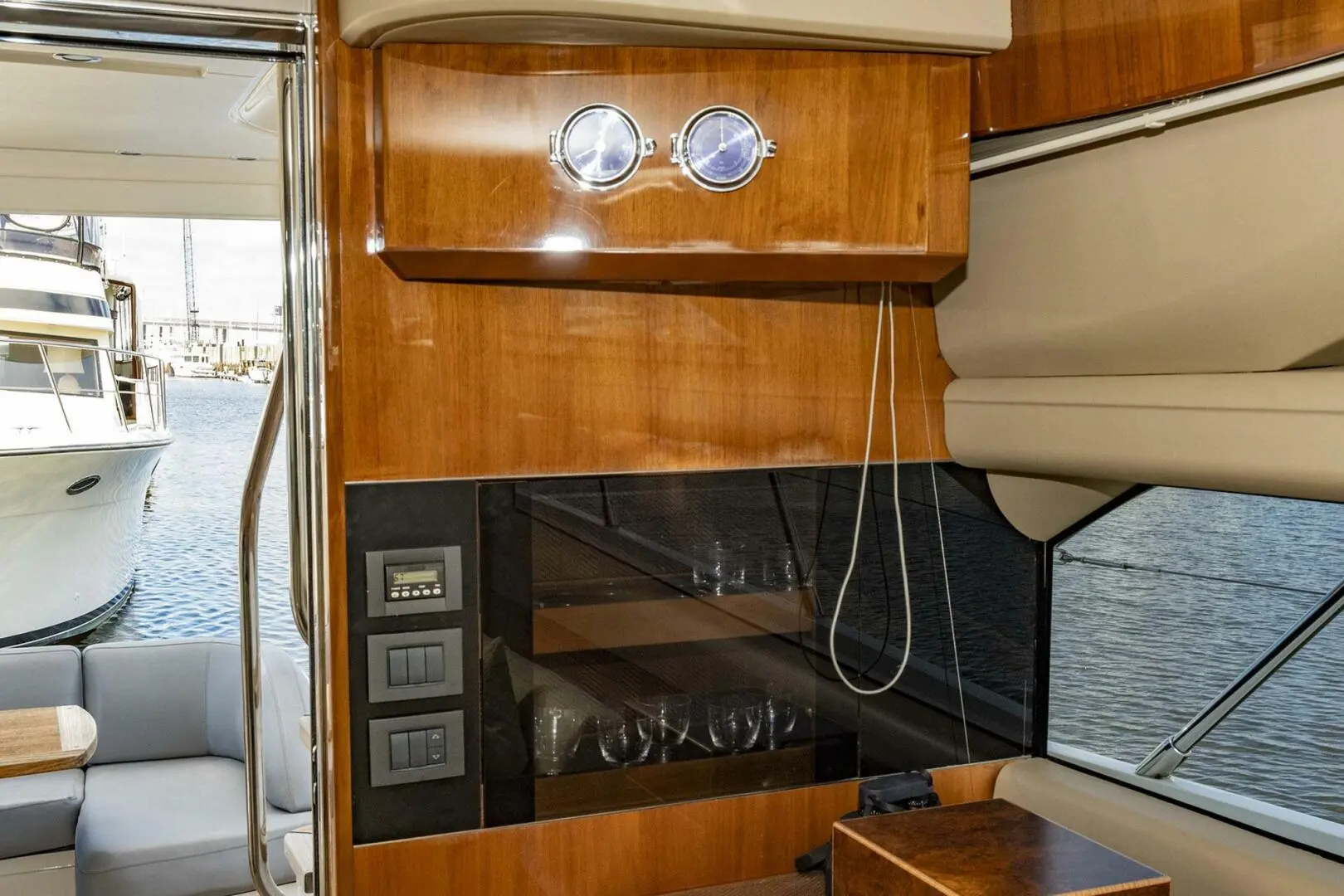 2015 Princess 56 flybridge