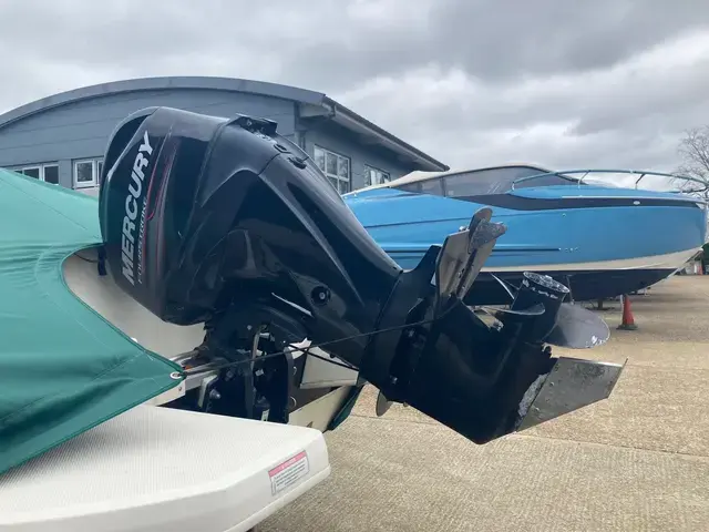 Bayliner 160 Element