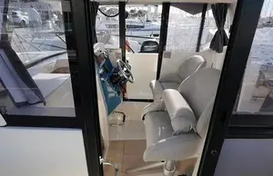 2024 Quicksilver 805 pilothouse