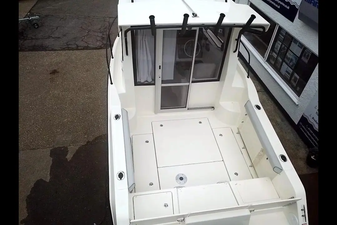 2023 Quicksilver 625 pilothouse