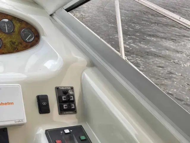 Sealine F44 Flybridge