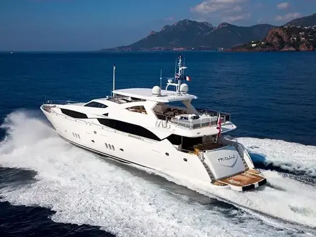 Sunseeker 34M Yacht