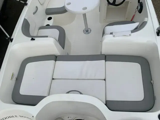 Bayliner 160 Element