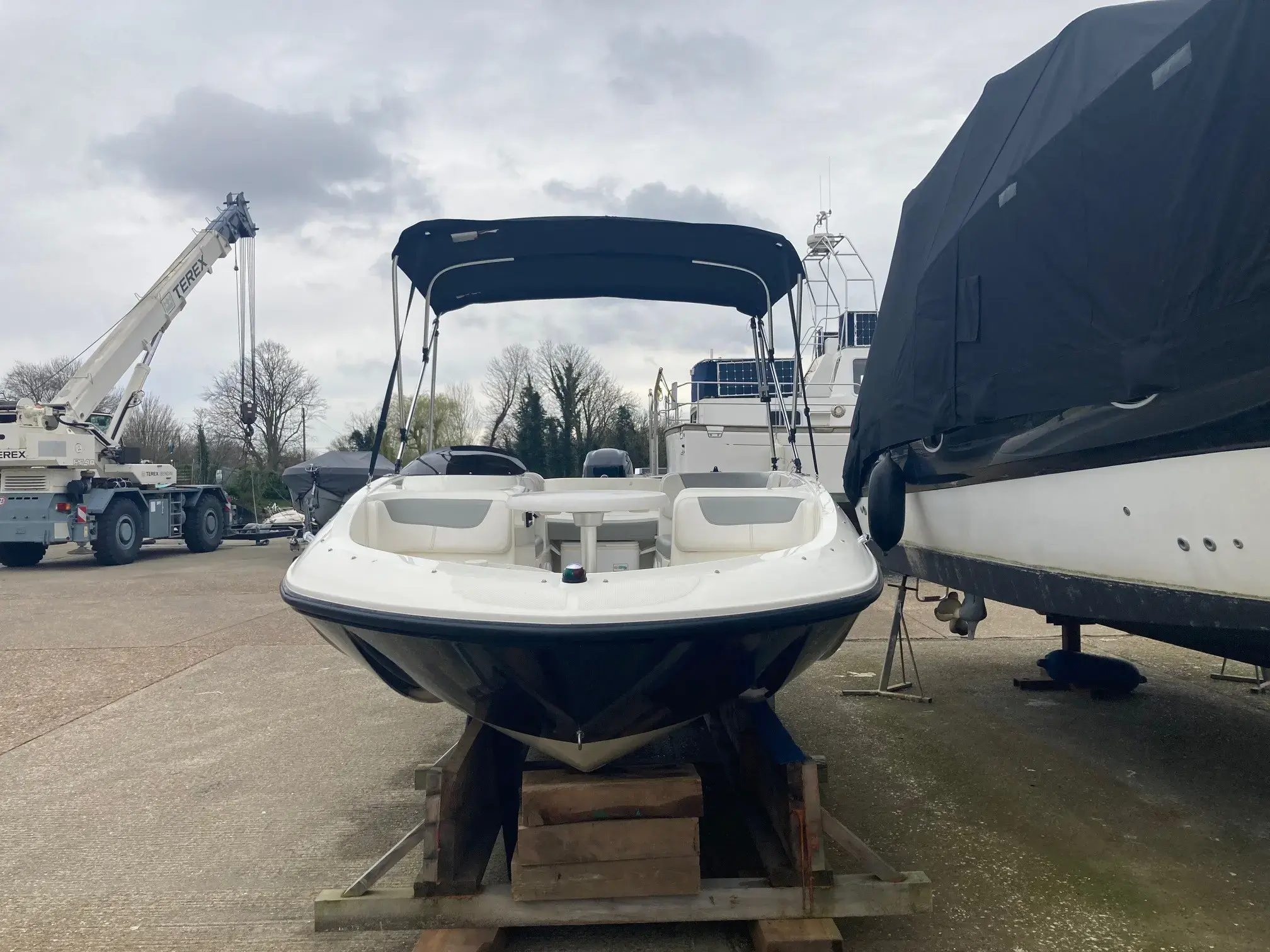 2014 Bayliner 160 element