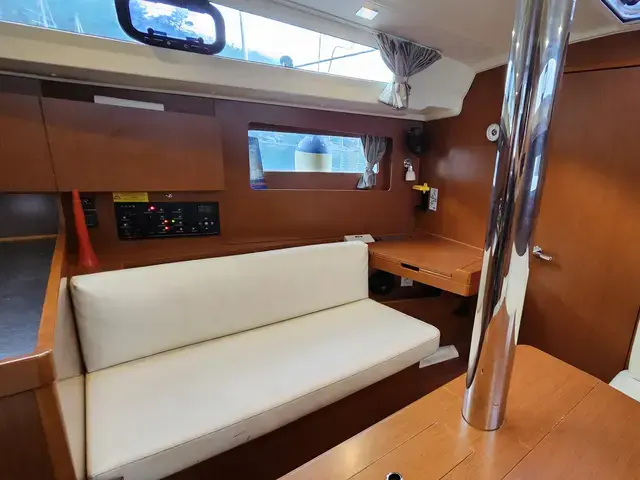 Beneteau Oceanis 411