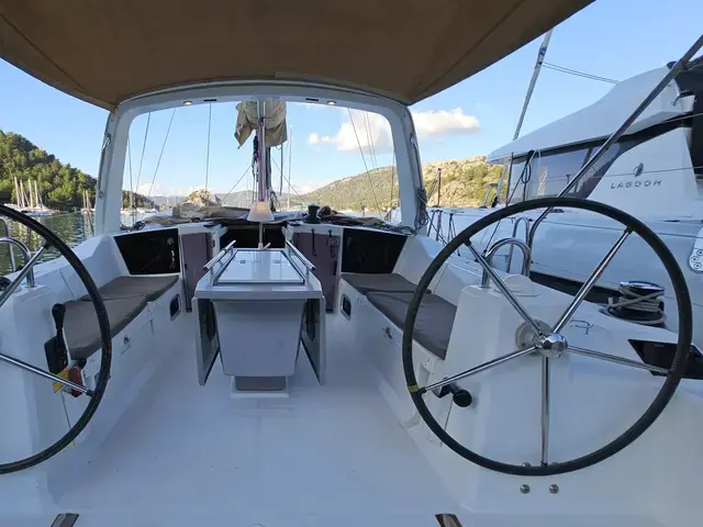 Beneteau Oceanis 411