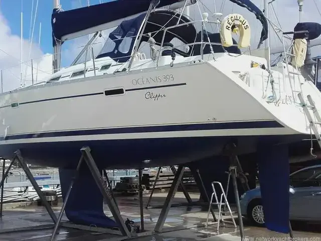 Beneteau Oceanis Clipper 393