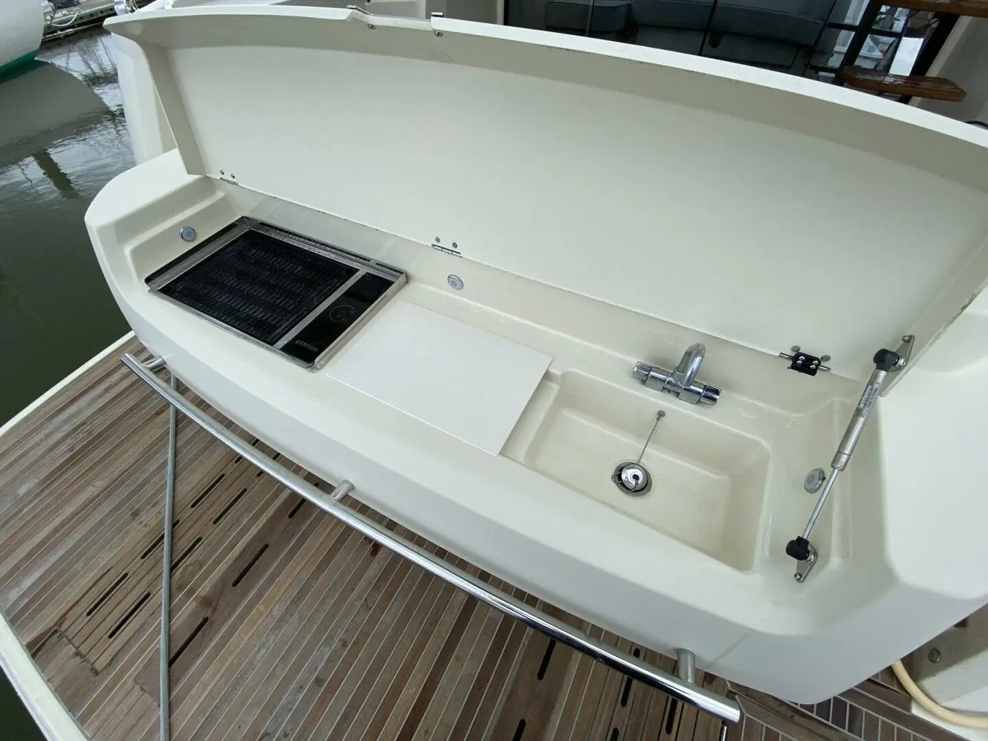 2017 Beneteau monte carlo 4