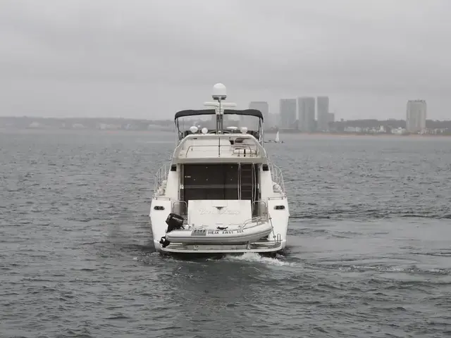 Azimut 58