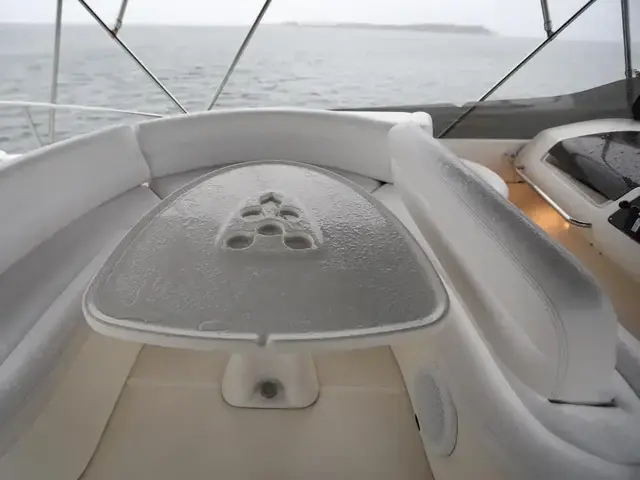 Azimut 58