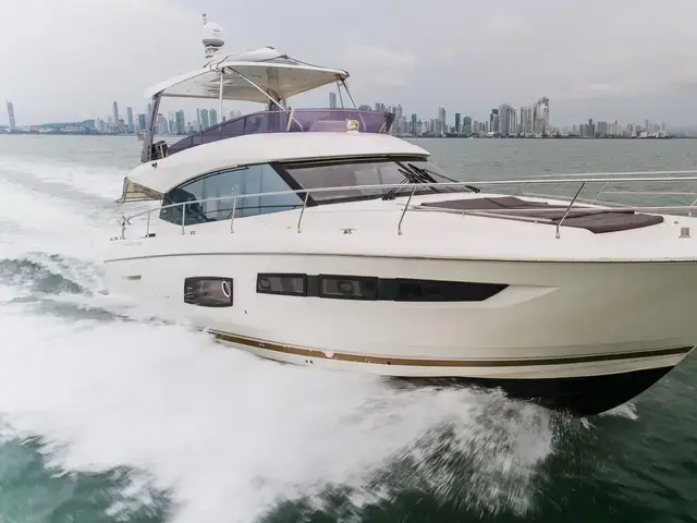 Prestige 55'