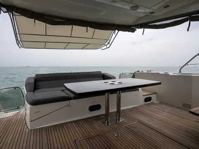 Prestige 55'