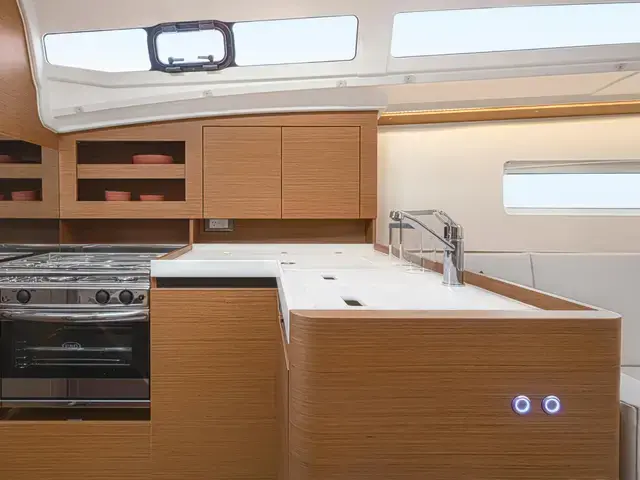 Jeanneau Sun Odyssey 380