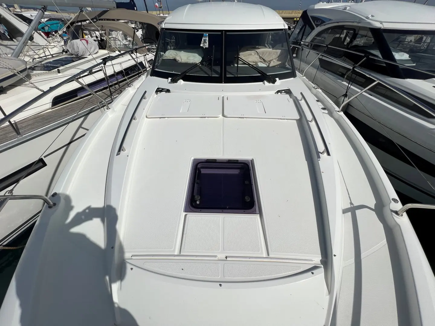 2017 Jeanneau leader 36 sport top