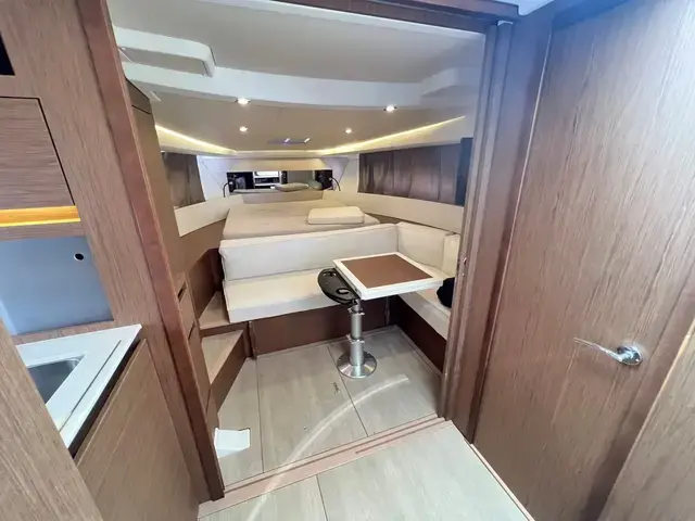 Jeanneau Leader 36