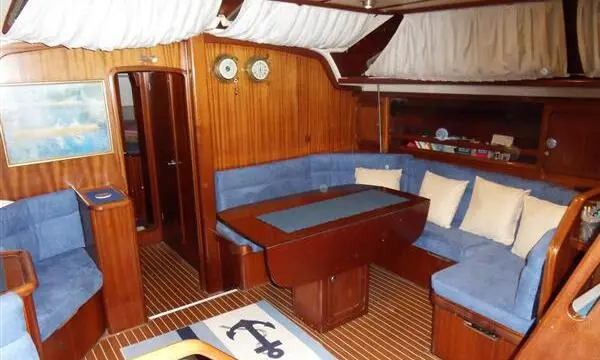 2000 Bavaria 47 ocean