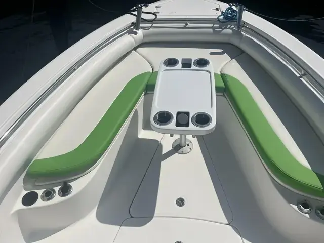 Boston Whaler 32 Outrage