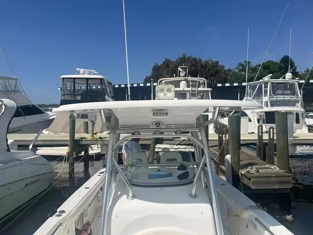 Boston Whaler 32 Outrage