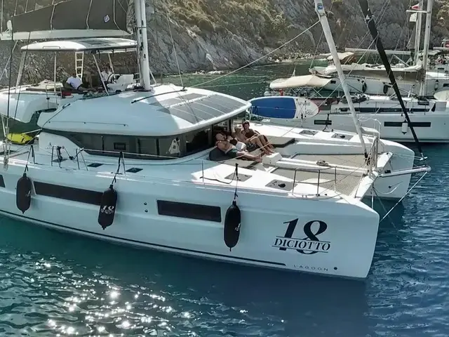 Lagoon 50