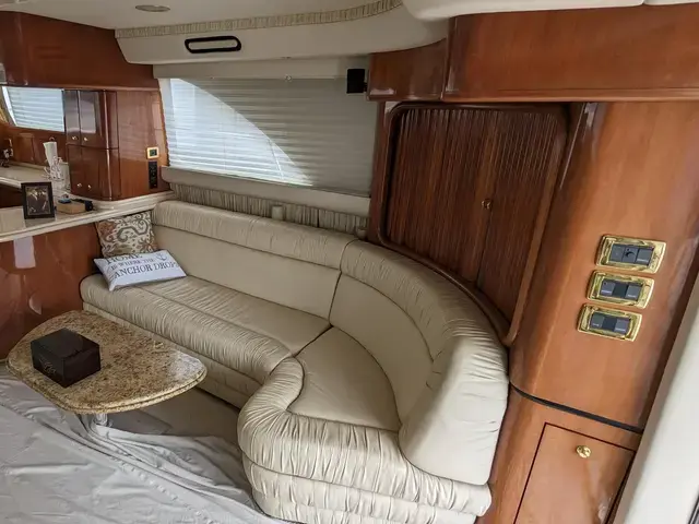 Sea Ray 56'