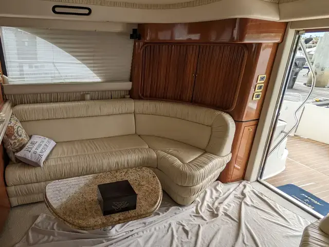 Sea Ray 56'