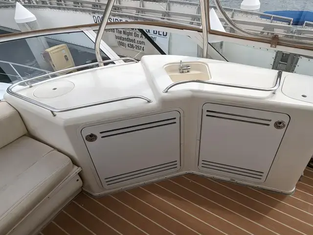 Sea Ray 56'