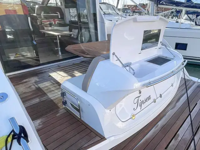 Sessa Marine C 42 Ht