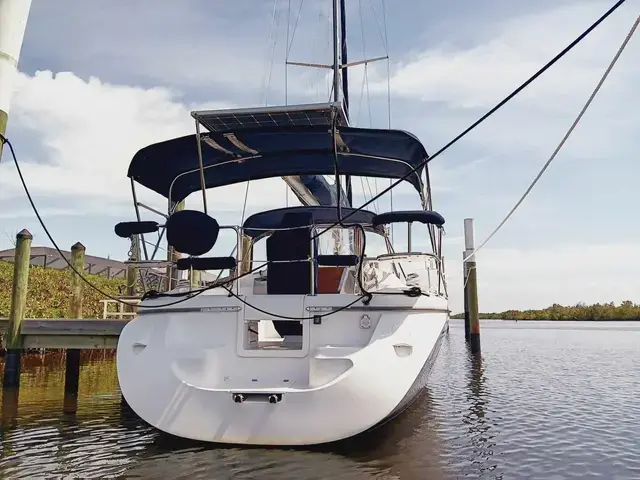 Catalina 309