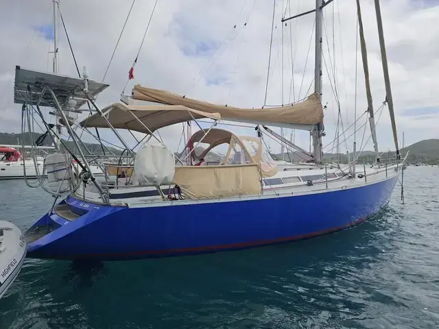 Grand Soleil 43