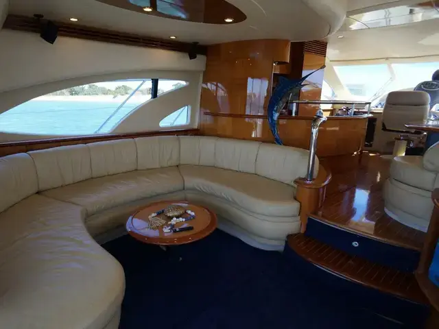 Azimut 62e