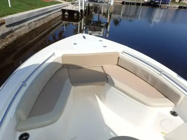 Cobia 217 Center Console