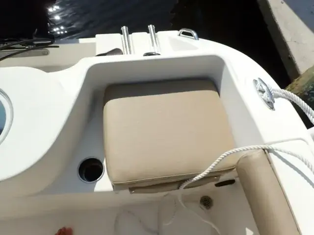 Cobia 217 Center Console