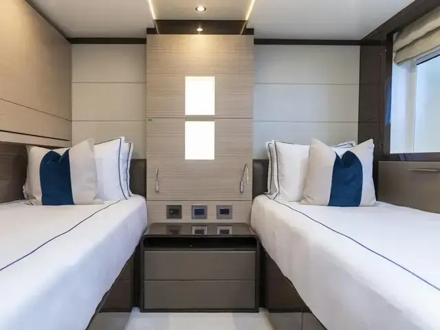 Benetti Classic Supreme 132