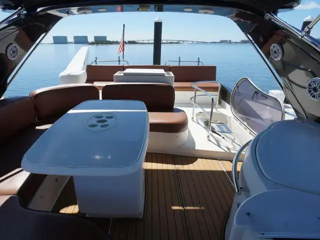 Azimut 62e