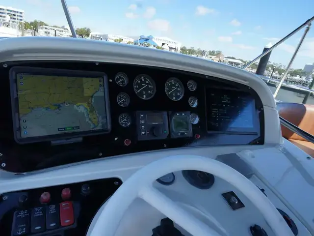 Azimut 62e