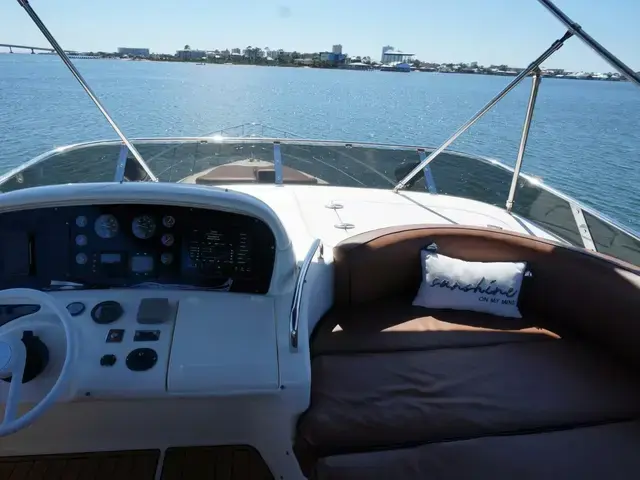 Azimut 62e